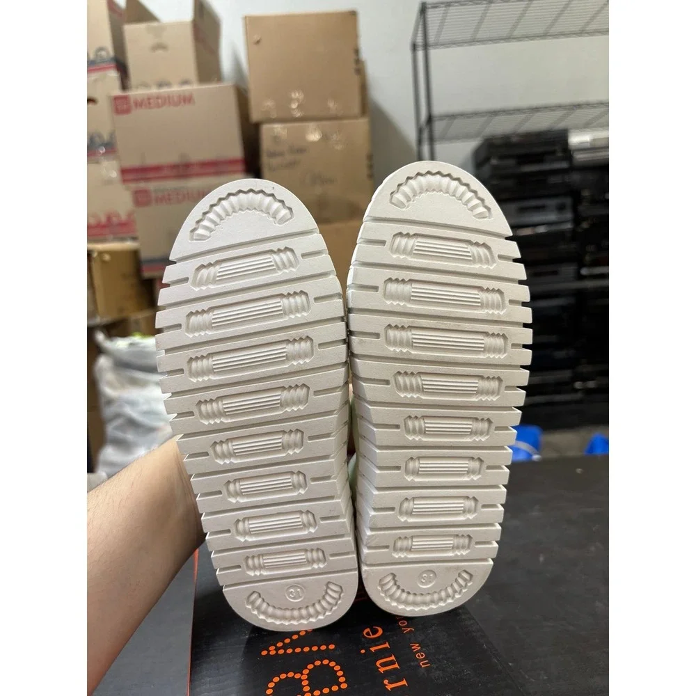 Bernie Mev TWK50 white size 31 / us 13 kids